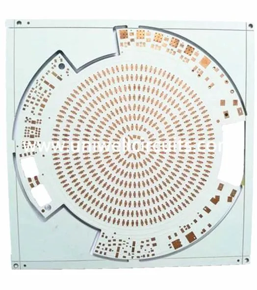 1 Bord ta 'Circuit ta' l-Aluminju ta 'Saff